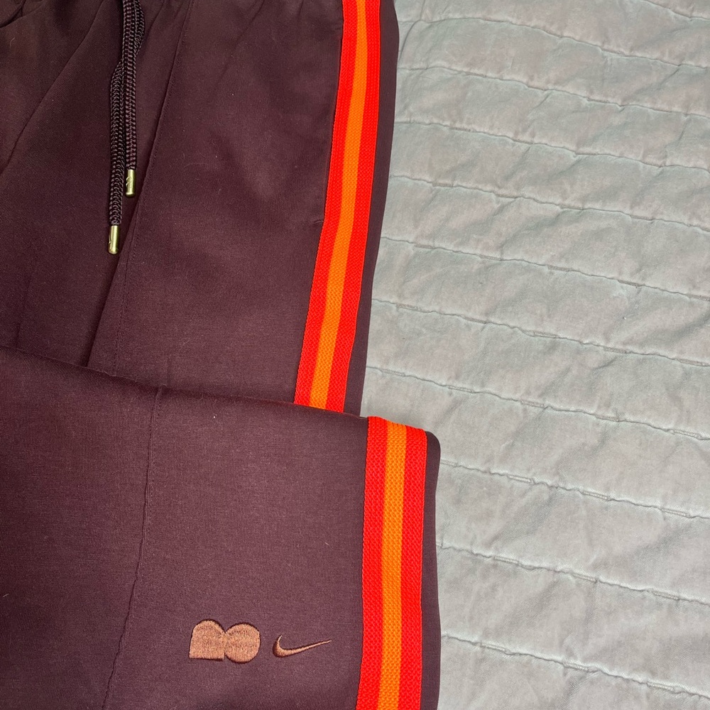 Nike Plum Joggers